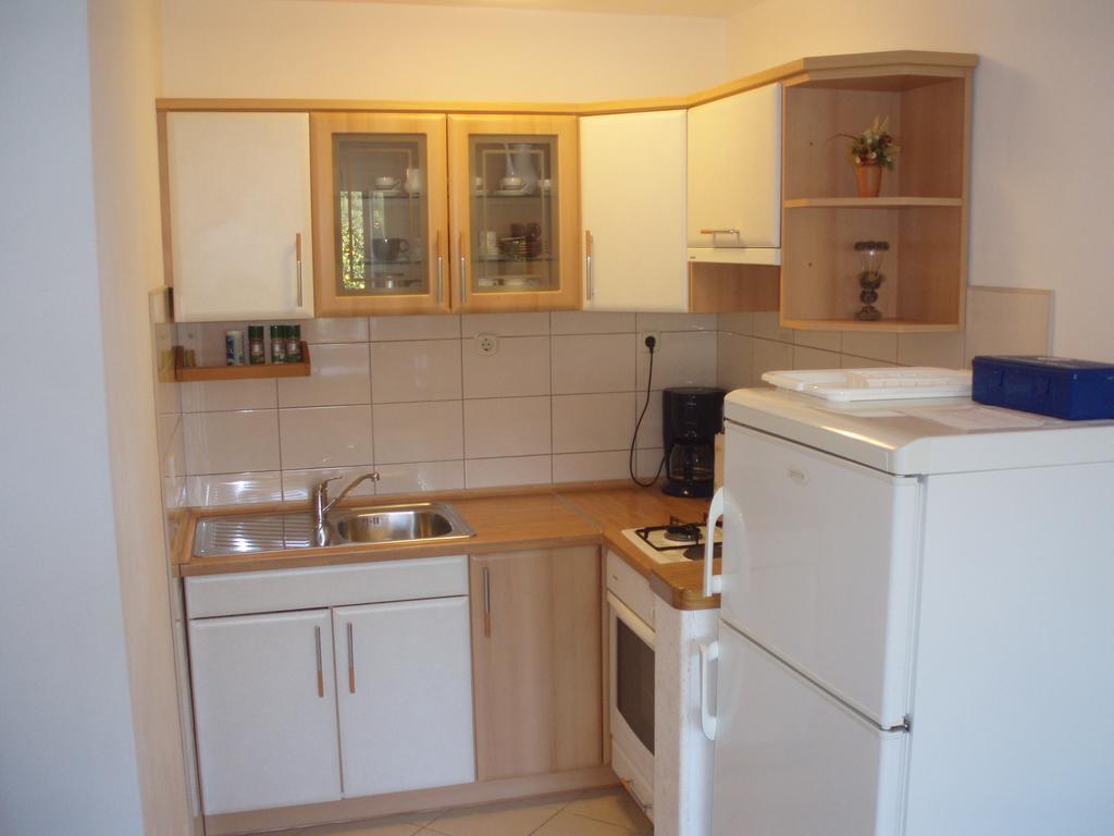 Apartment Vjera كورتْشولا الغرفة الصورة