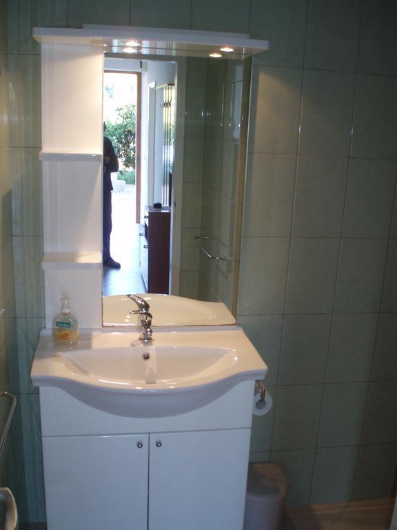 Apartment Vjera كورتْشولا الغرفة الصورة